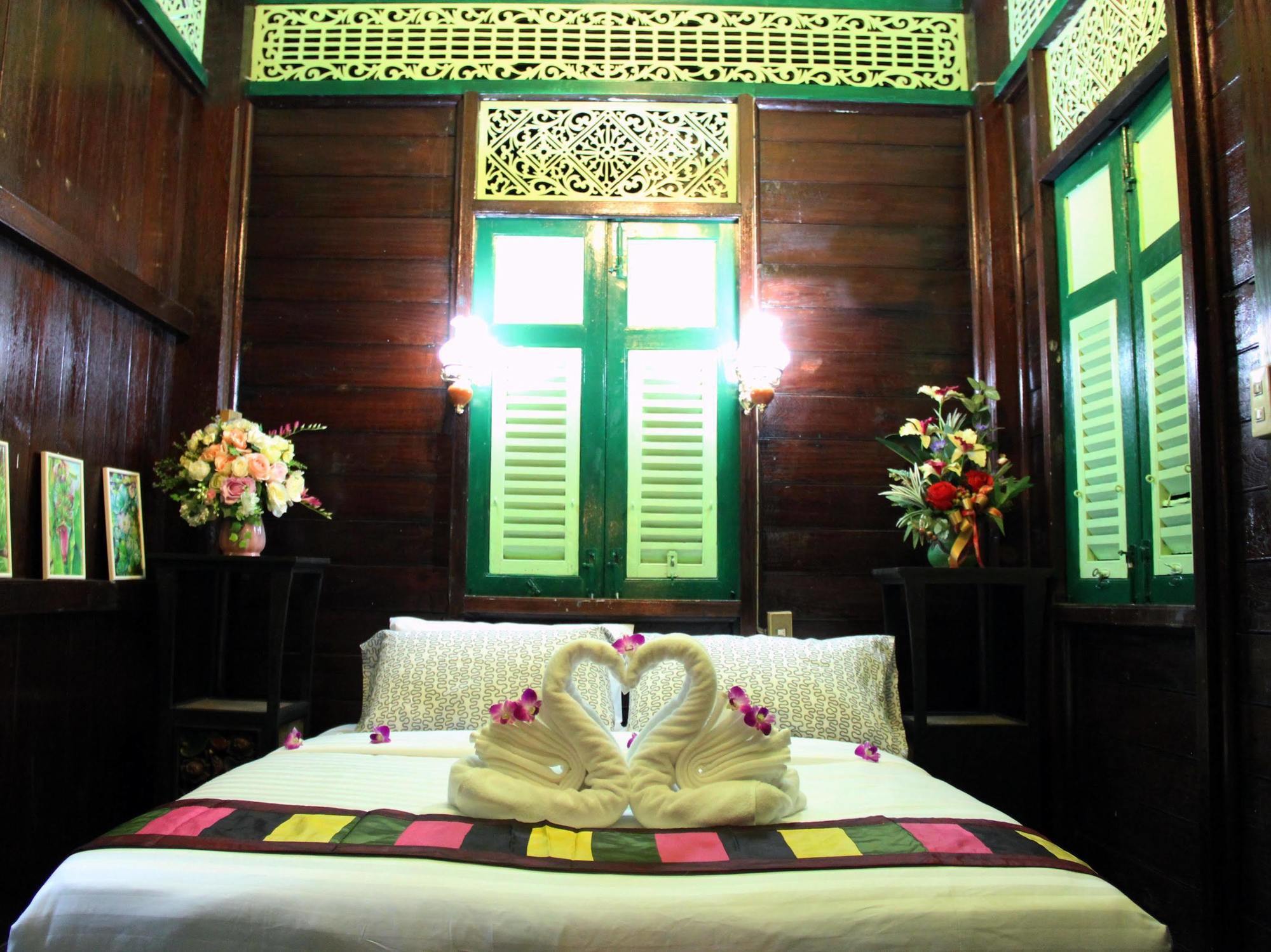 Laksameenarai Guesthouse - Hostel/Backpacker Accommodation Bangkok Exteriér fotografie
